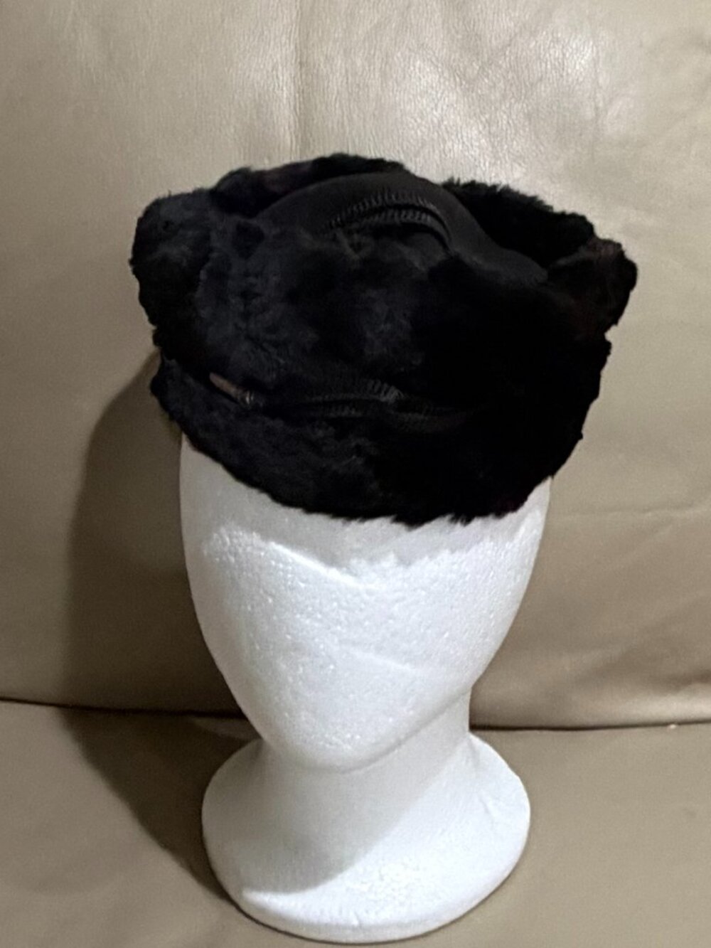 Vintage Fur Hat (France) (Preowned)